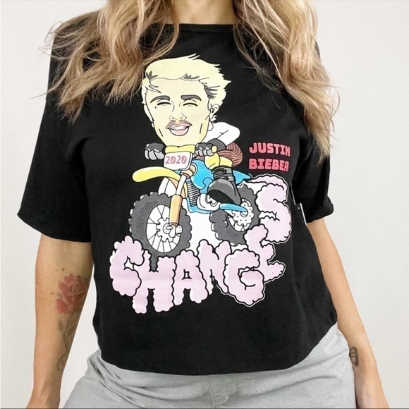 • Bp • Justin Bieber Crop Graphic Tee - Picture 5 of 13